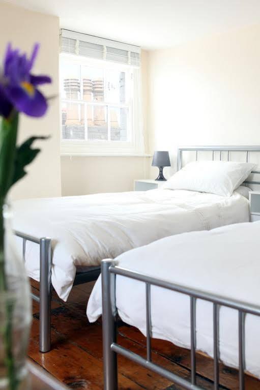 Beachview Guest House Accommodations 마게이트 외부 사진