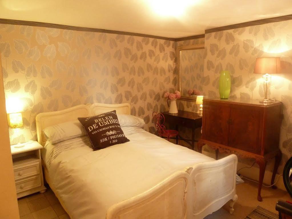 Beachview Guest House Accommodations 마게이트 외부 사진